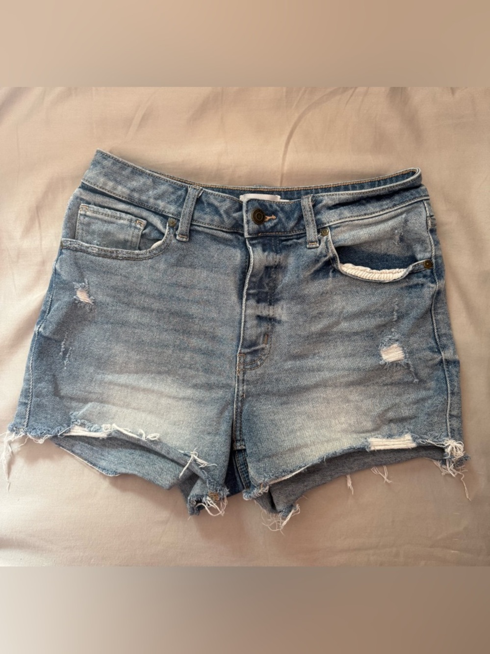Oasis by Eunina Light Blue Distressed Denim Shorts. Size M